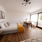 Come4stay - Seidenhof I Voll Ausgestattete Kueche I Balkon I Badezimmer Daire Passau