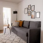 Come4stay - Seidenhof I Voll Ausgestattete Kueche I Balkon I Badezimmer * Passau