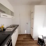 Come4stay - Seidenhof I Voll Ausgestattete Kueche I Balkon I Badezimmer Daire Passau