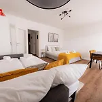 Come4stay - Seidenhof I Voll Ausgestattete Kueche I Balkon I Badezimmer