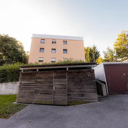 Come4stay - Seidenhof I Voll Ausgestattete Kueche I Balkon I Badezimmer Daire *