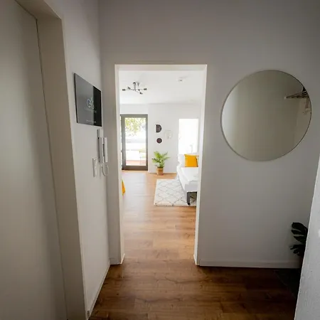 Come4stay - Seidenhof I Voll Ausgestattete Kueche I Balkon I Badezimmer * パッサウ